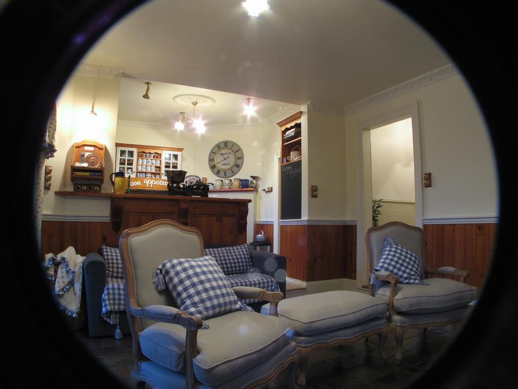 Ellie'S Place On City Park Λόντσεστον Δωμάτιο φωτογραφία