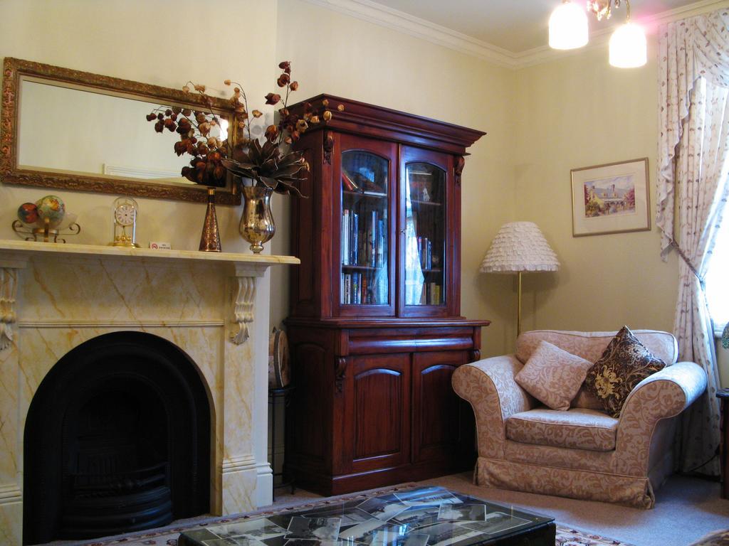 Ellie'S Place On City Park Λόντσεστον Δωμάτιο φωτογραφία