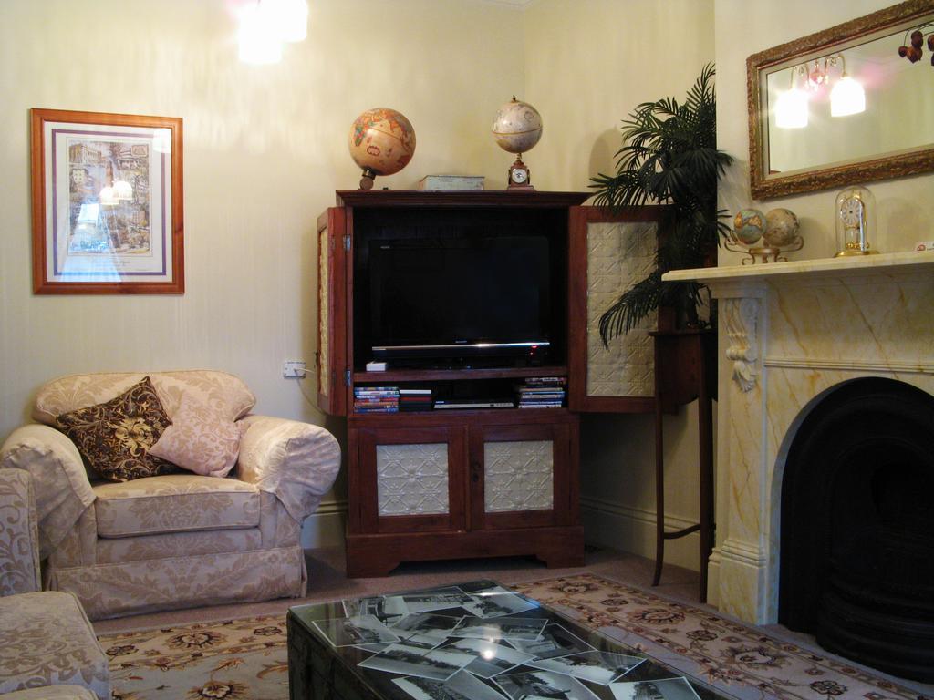 Ellie'S Place On City Park Λόντσεστον Δωμάτιο φωτογραφία